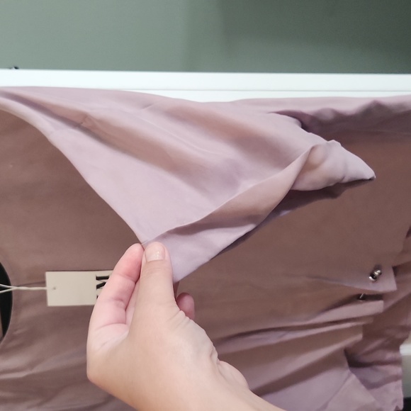 New Designer Top - Picture 3 of 5